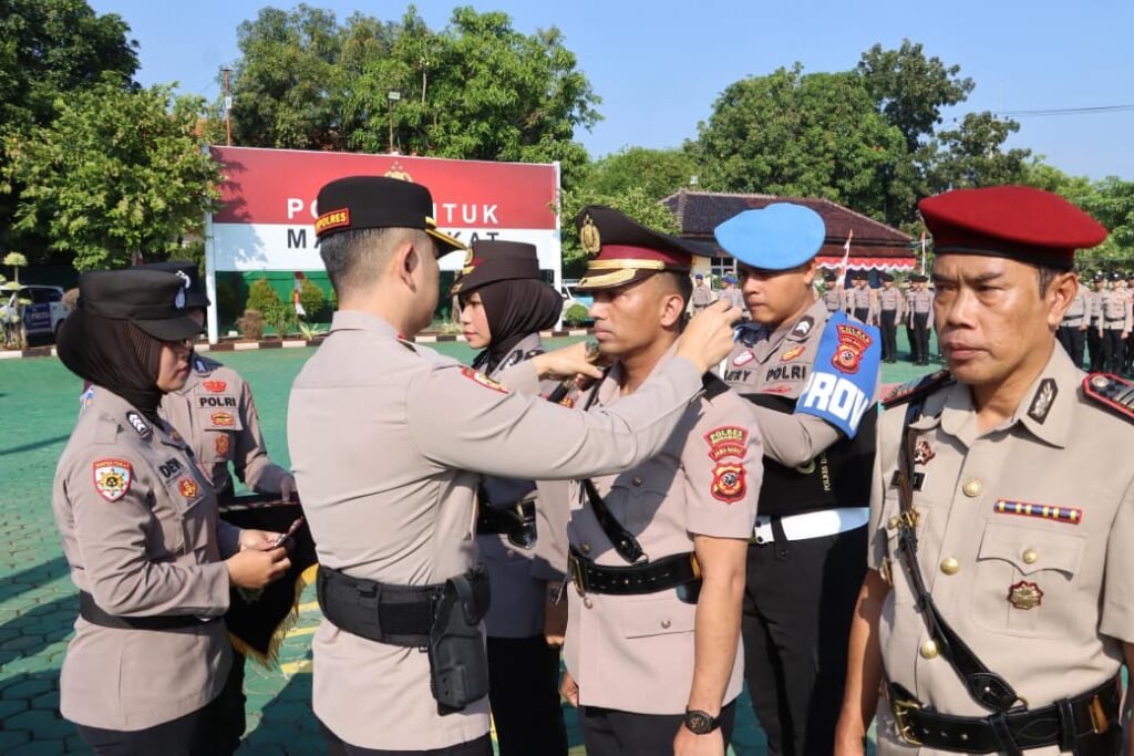 pol2