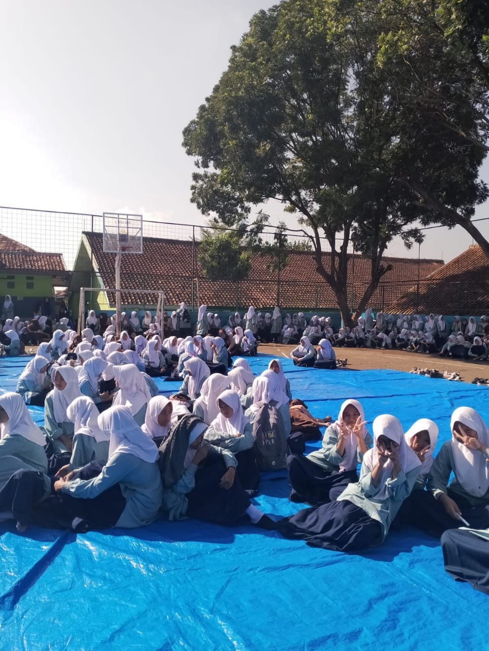 sekolah
